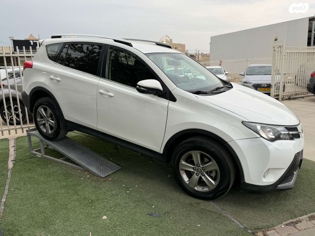 מודעת רכב טויוטה RAV4