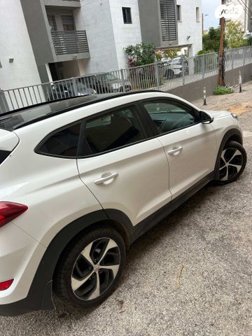 יונדאי טוסון