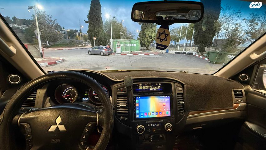 מיצובישי פג'רו