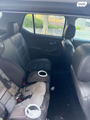 שברולט טראוורס