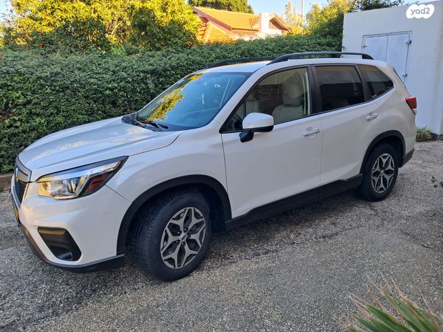 סובארו פורסטר