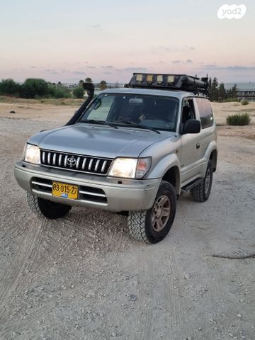 מודעת רכב טויוטה לנד קרוזר