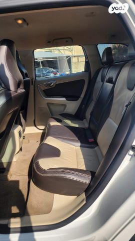 וולוו XC60