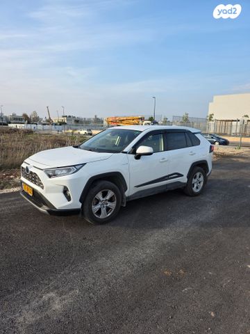 מודעת רכב טויוטה RAV4