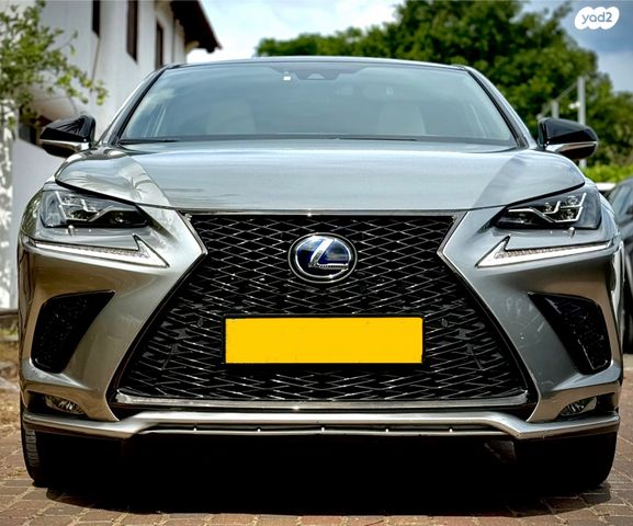 מודעת רכב לקסוס NX