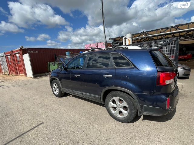 מודעת רכב קיה סורנטו