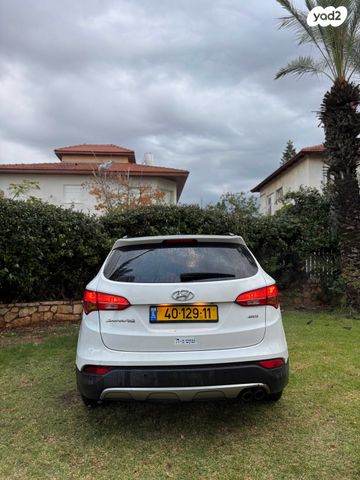 יונדאי סנטה פה