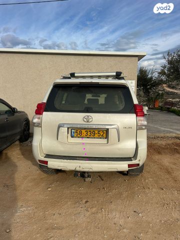 טויוטה לנד קרוזר