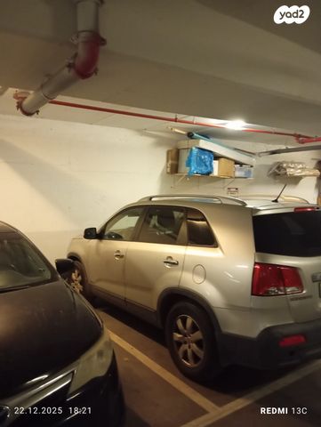 מודעת רכב קיה סורנטו