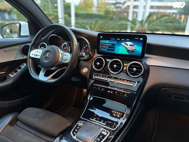 מרצדס-בנץ GLC