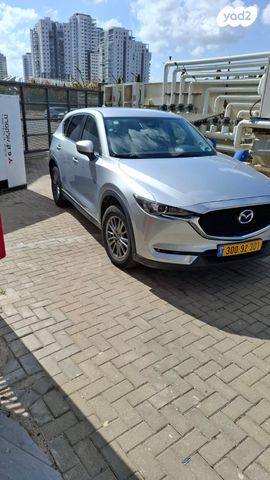 מודעת רכב מאזדה CX-5