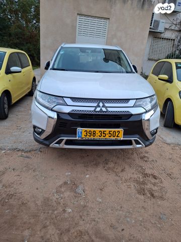 מיצובישי אאוטלנדר