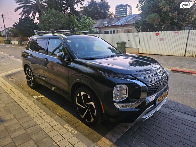 מיצובישי אאוטלנדר