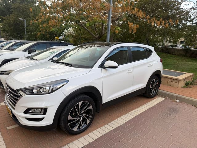 יונדאי טוסון