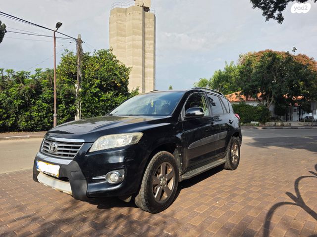 מודעת רכב טויוטה RAV4