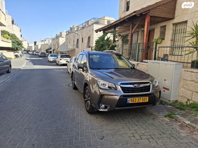 סובארו פורסטר