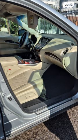 אינפיניטי QX60