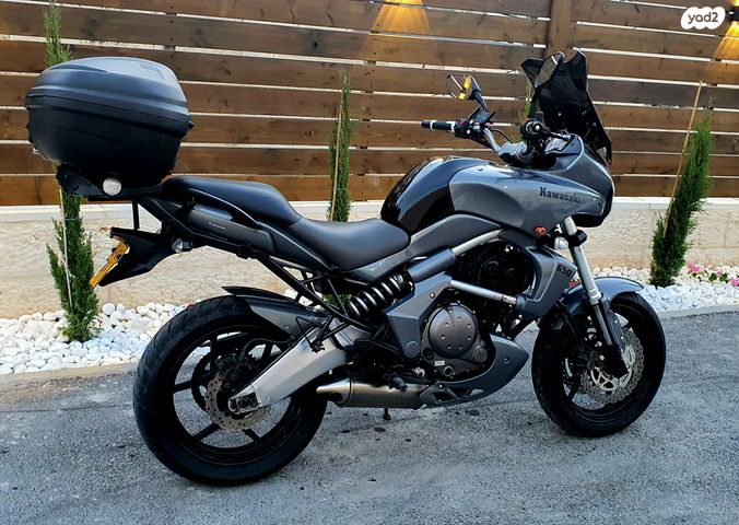 קאוואסאקי Versys 650