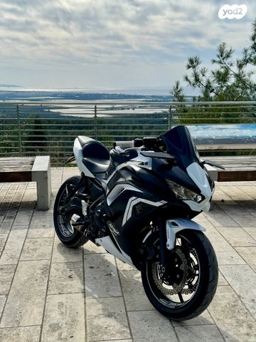 מודעת רכב קאוואסאקי נינג'ה 650