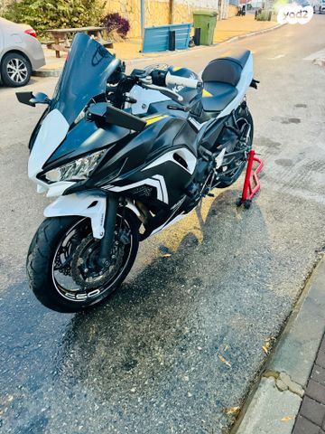 קאוואסאקי נינג'ה 650