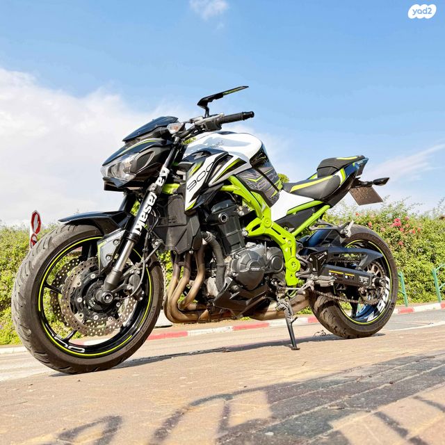 מודעת רכב קאוואסאקי Z900