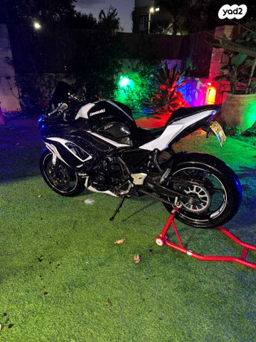 קאוואסאקי נינג'ה 650