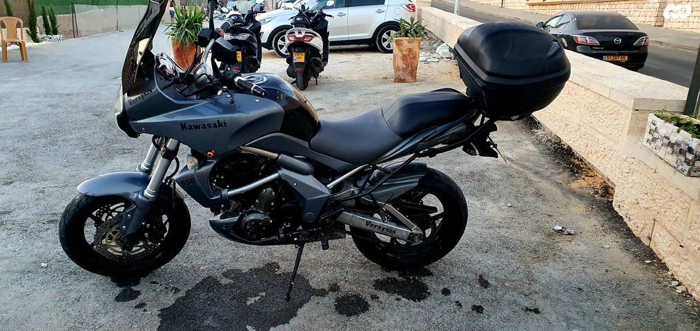 קאוואסאקי Versys 650