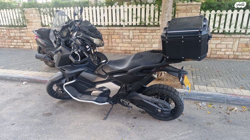 מודעת רכב הונדה X-ADV750