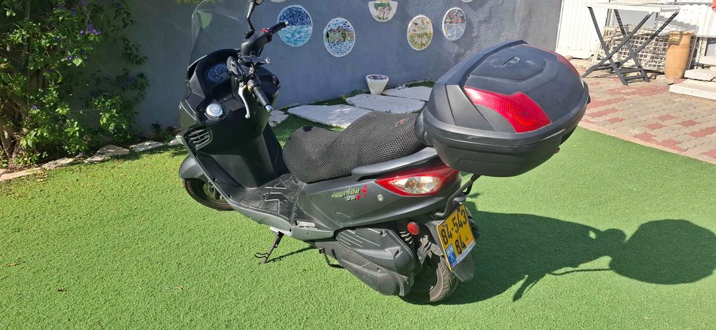 מודעת רכב סאן יאנג ג'וי רייד 125