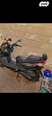 מודעת רכב סאן יאנג ג'וי רייד 125