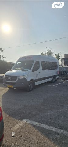 מיניבוסים ורכבי הסעות