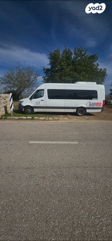 מיניבוסים ורכבי הסעות