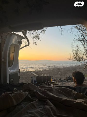 מודעת רכב ממונע אוטוקראוון