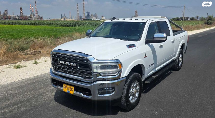 מודעת רכב דודג'