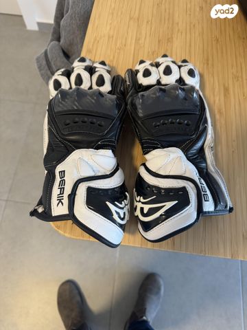 feedItemObj.data.row_1