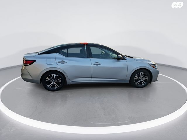 ניסאן סנטרה