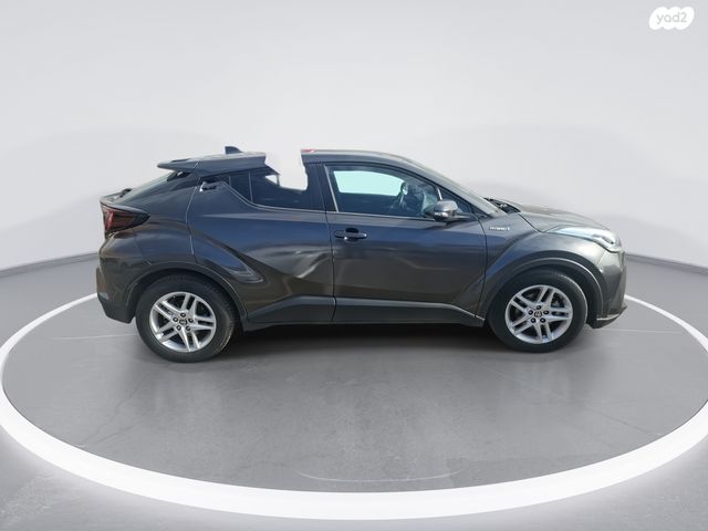 טויוטה C-HR