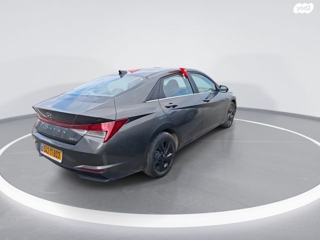 יונדאי אלנטרה