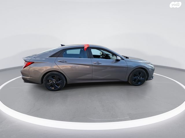 יונדאי אלנטרה