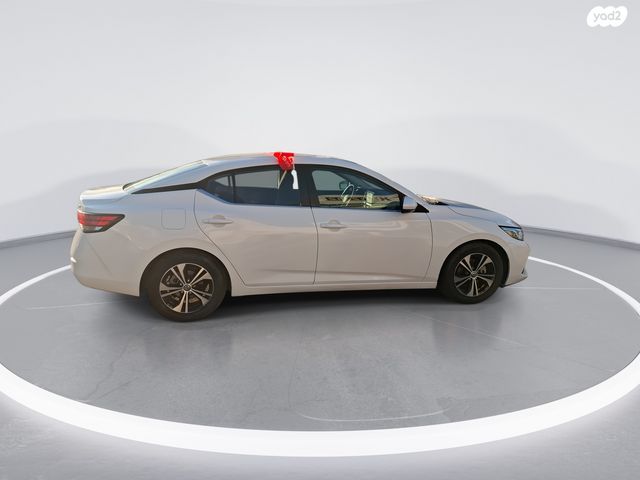 ניסאן סנטרה