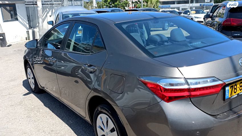 מודעת רכב טויוטה קורולה