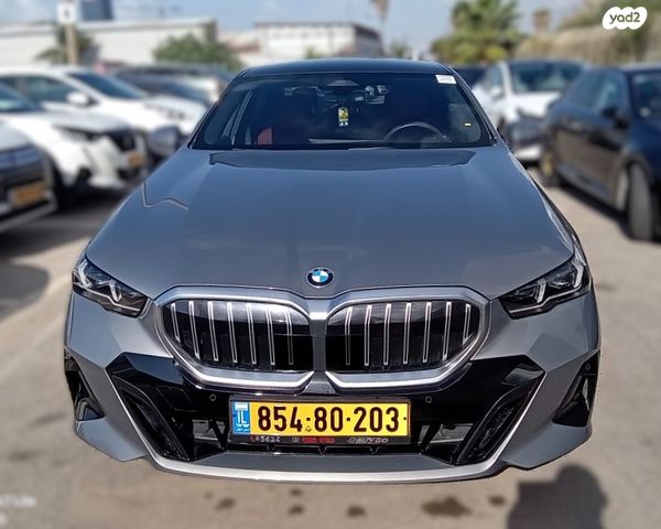 מודעת רכב ב מ וו סדרה 5