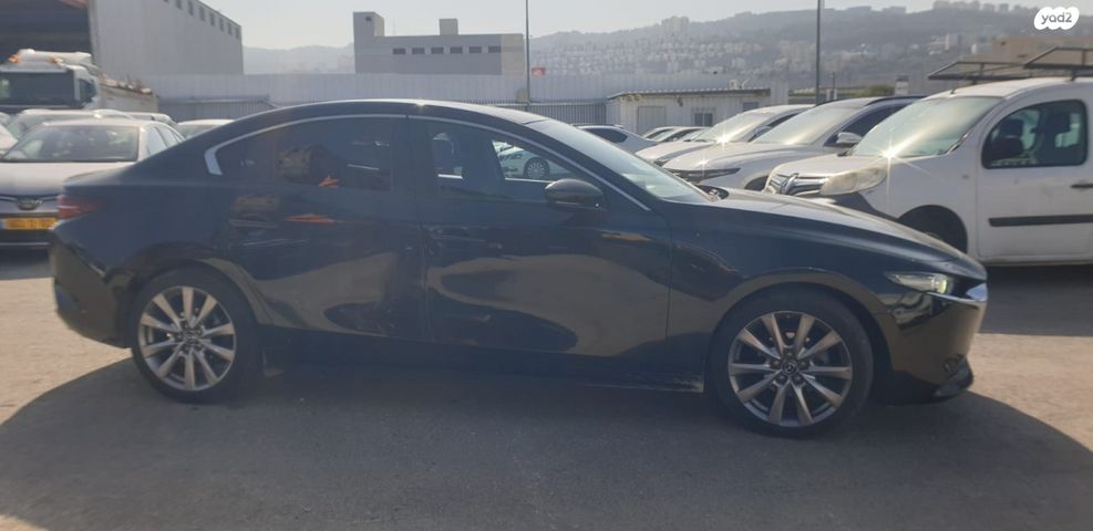 מודעת רכב מאזדה 3 2