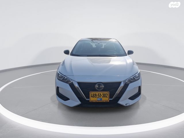 ניסאן סנטרה