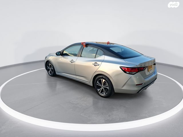 ניסאן סנטרה