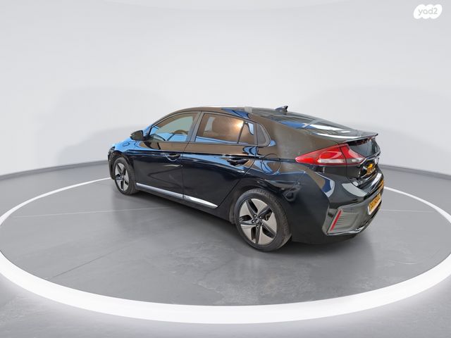 יונדאי איוניק