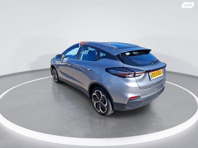 ג׳ילי Geometry C