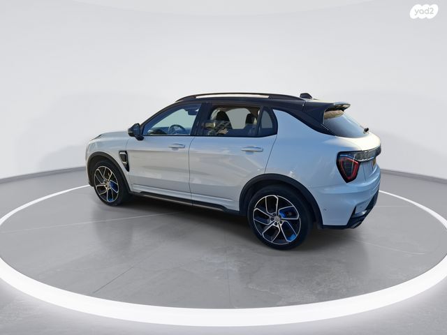 לינק אנד קו 01