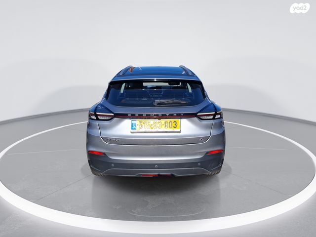 ג׳ילי Geometry C