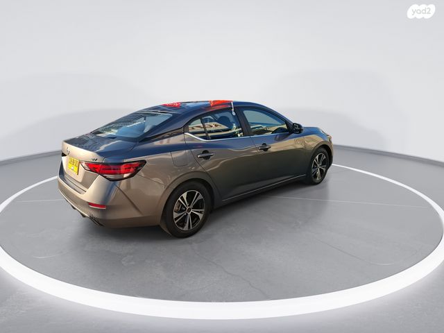 ניסאן סנטרה